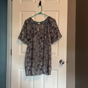 Faded Glory sheer shirt black and grey pattern